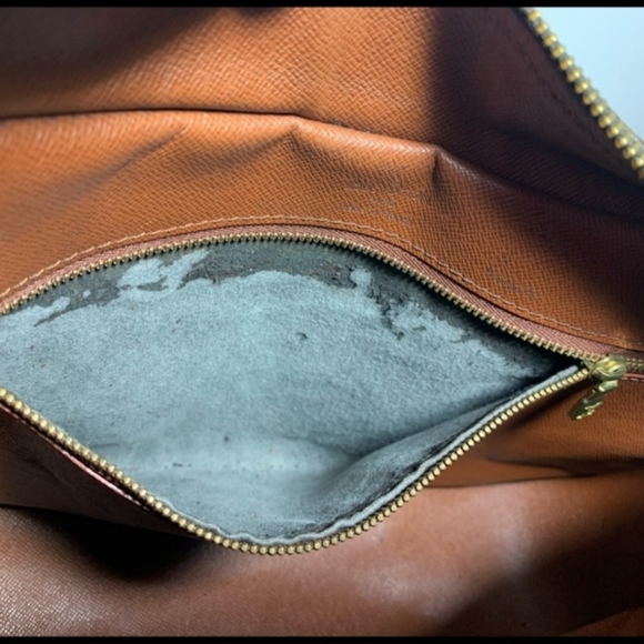 Authentic Louis Vuitton Boulogne 30 - Picture 4 of 13